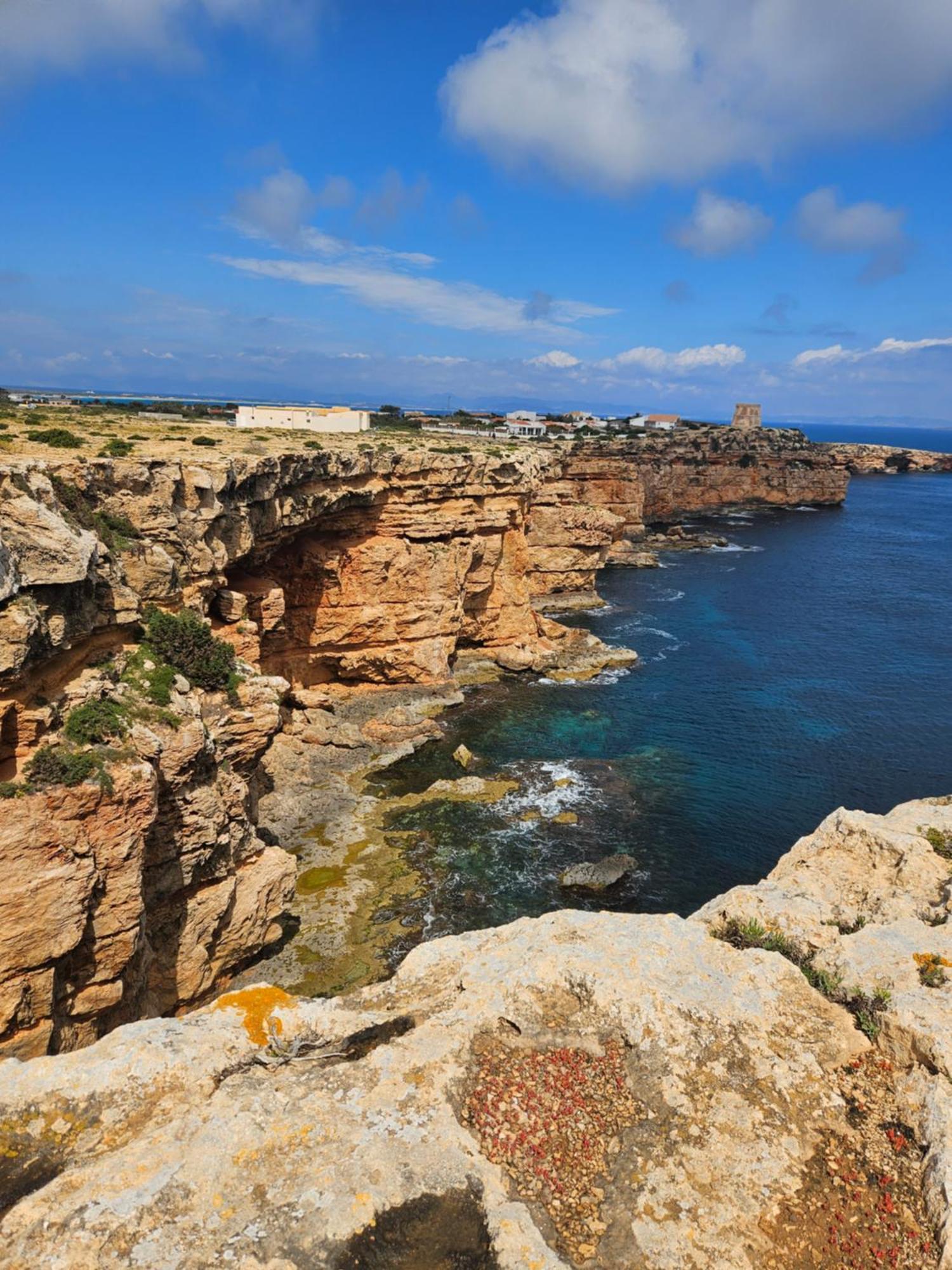 Appartamento Es Pujols Isla De La Calma Esterno foto